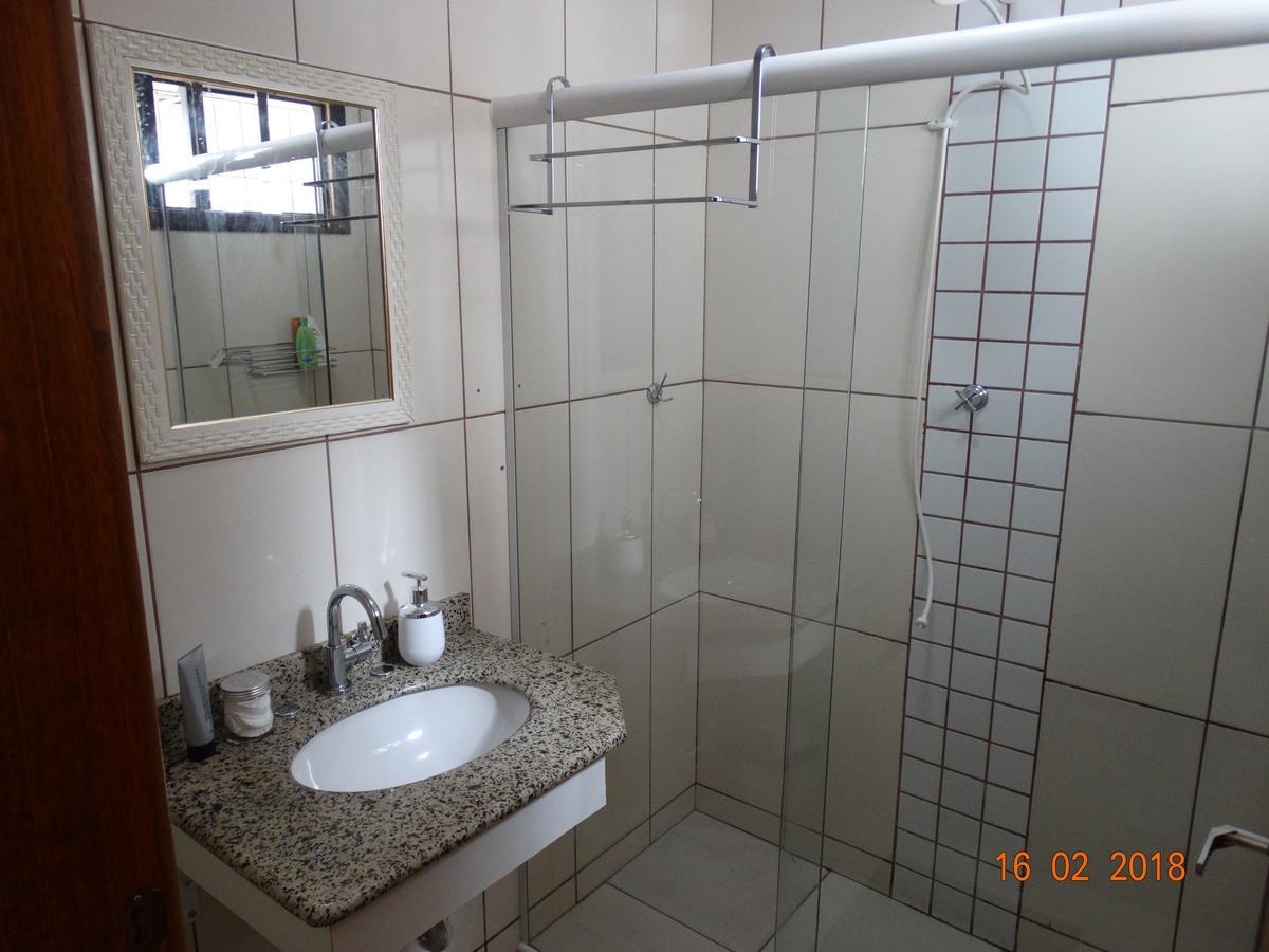 Pousada Casa Verde - Quartos Individuais - Smart Tv 32 - E Banheiro Privativo Apartment Itajaí Exterior photo